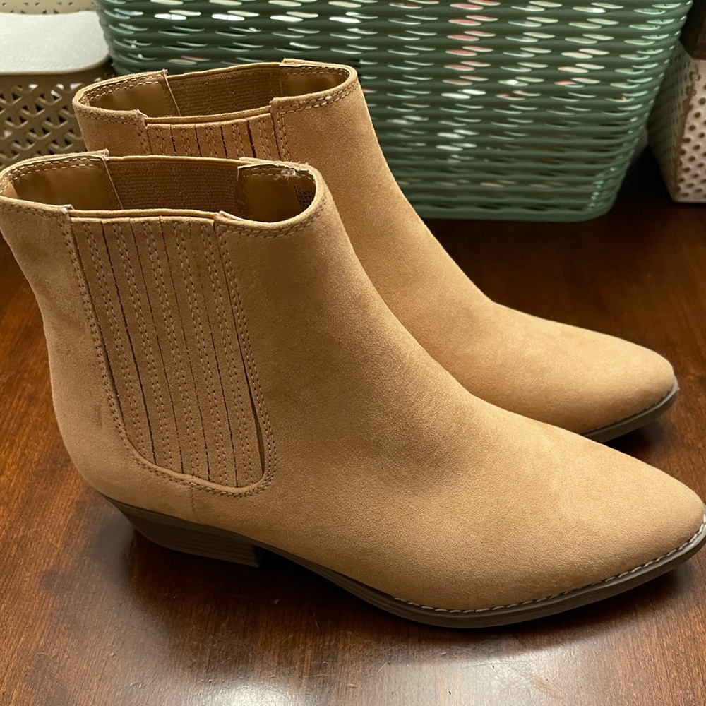 NWOT Universal Thread Alena Tan Western Boots - Picture 5 of 8